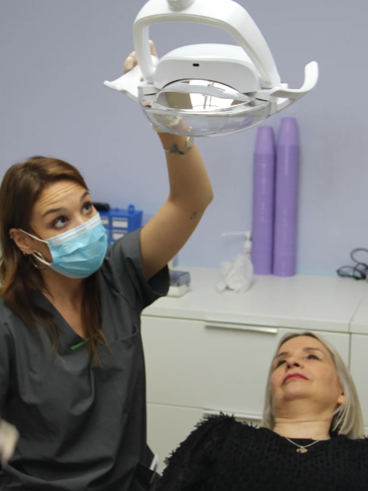 Equipo de dentistas y odontólogos en Barcelona
